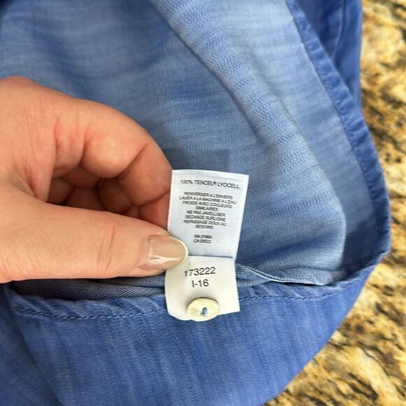 Foxcroft Blue Chambray Hi-Lo Hem 3/4 Sleeve Button Up Shirt Size 14 - Picture 7 of 10